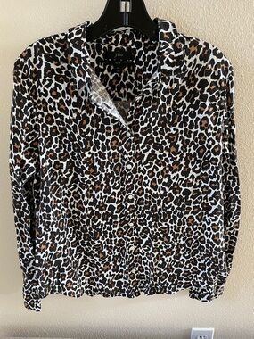 J. Crew Leopard Print Button-Up Blouse - Cotton/Linen blend stylish chic 10 Slim